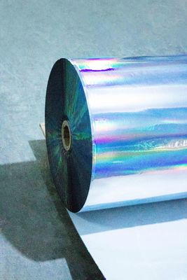 Verkleidungssicherheit Holographische selbstklebende Filmrolle 50 u Oberflächendurchmesser