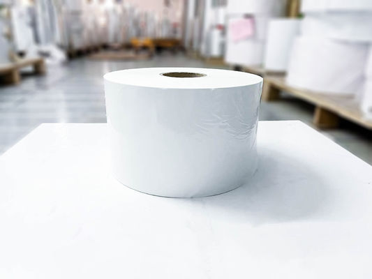 Acrylklebstoff BOPP Kleber Jumbo Roll Papier 30 μm Flächendicke