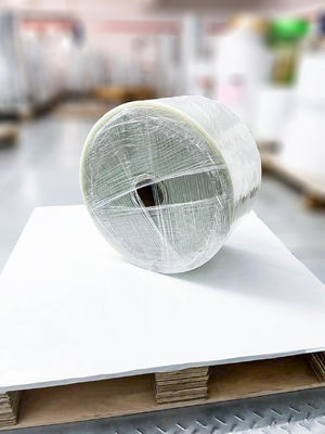Durchsichtige Jumbo-Rolle mit Bopp-Klebstoff