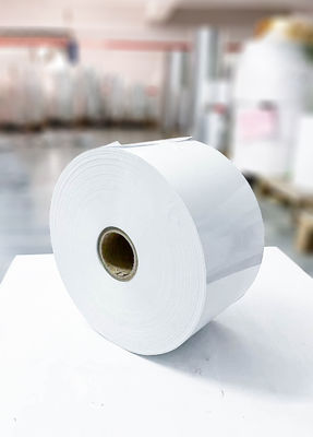 Selbstklebende PE-Etikette Material Roll SGS zertifiziert Normal Klebrig