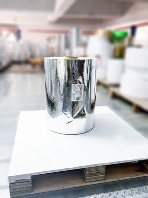 Guter Preis Extra klebriges, leichtes Silber BOPP-Klebstoff Jumbo Roll Label mit SGS-Zertifizierung Online