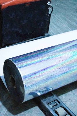 Guter Preis Acrylklebstoff Klarer Holografischer Film, wasserdichtes Holografisches Filmpapier Online